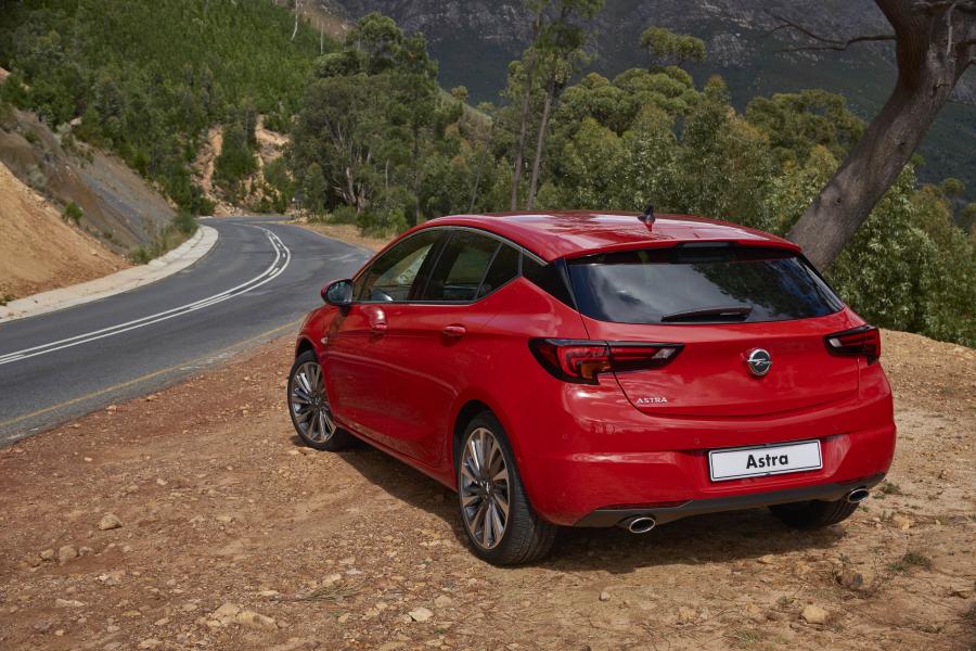  Opel Astra 2016 года  (ZA) (фото 33 из 40)